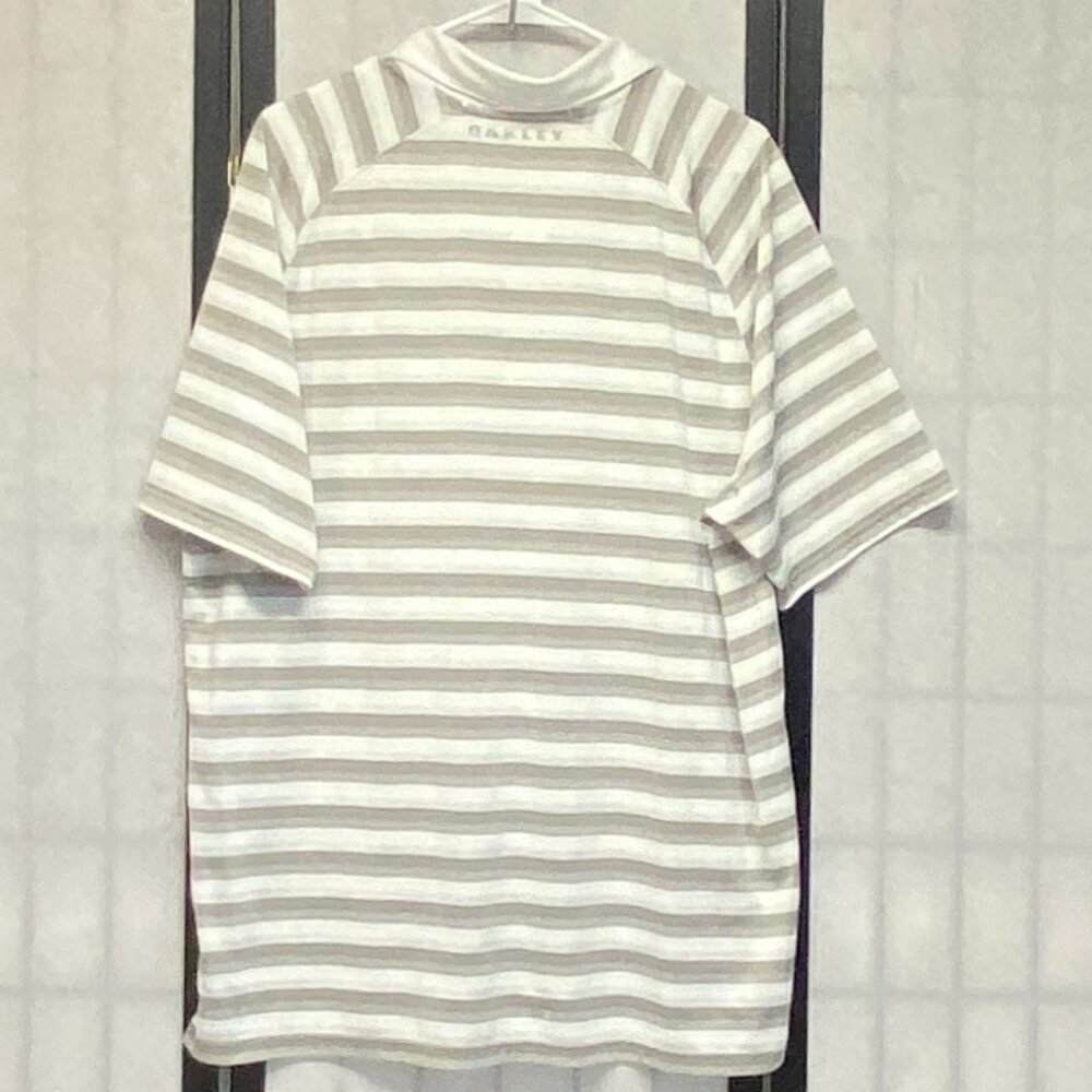 Oakley XXL Polo Golf Shirt Stripe Grey White Short Raglan Sleeve 3-Button Pocket - Picture 2 of 14